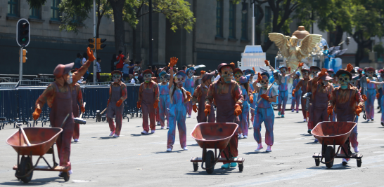 Los visitantes pudieron disfrutar de un desfile que tuvo una longitud de 1 kilómetro. Foto EE: Eric Lugo