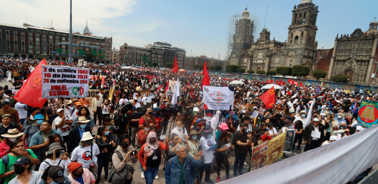 Este domingo se conmemoraron los 54 años de la matanza del 2 de octubre en Tlatelolco. Foto EE: Eric Lugo