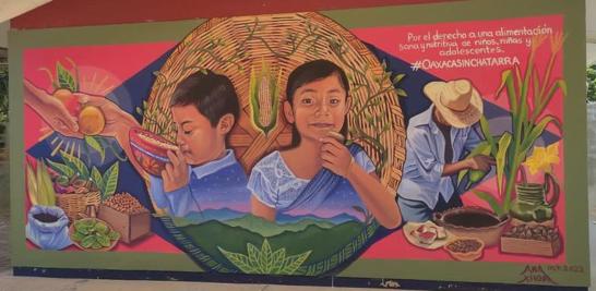 Mural de la artista Ana Xhopa para promover la alimentación saludable, en el preescolar Doña Josefa Ortíz de Domínguez, Zaachila, Oaxaca. Foto: Cortesía #OaxacaSinChatarra