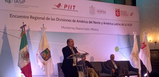 El director ejecutivo del I2T2 de Nuevo León en Encuentro Regional de las Divisiones de América del Norte y AL de la IASP. Foto EE: Lourdes Flores