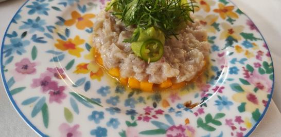 Tartar de marlin con aguacate y mango