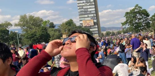 Eclipse Anular de Sol en las Islas de la UNAM. Foto EE: Gilberto Marquina.