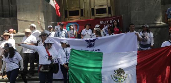 Los trabajadores del Poder Judicial federal buscan frenar la extinción de 13 de 14 fideicomisos judiciales que representan aproximadamente 15,000 millones de pesos, bajo el argumento de que se afectarán sus ingresos y derechos laborales. Foto: Eric Lugo.