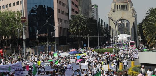 Los trabajadores del Poder Judicial federal buscan frenar la extinción de 13 de 14 fideicomisos judiciales que representan aproximadamente 15,000 millones de pesos, bajo el argumento de que se afectarán sus ingresos y derechos laborales. Foto: Eric Lugo.