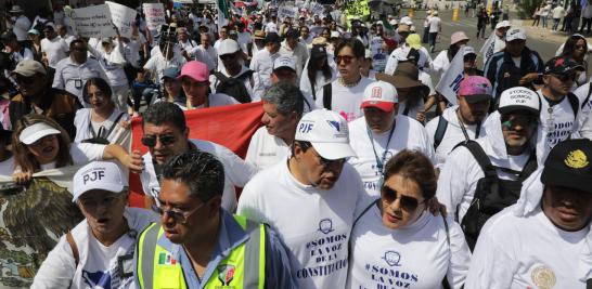 Los trabajadores del Poder Judicial federal buscan frenar la extinción de 13 de 14 fideicomisos judiciales que representan aproximadamente 15,000 millones de pesos, bajo el argumento de que se afectarán sus ingresos y derechos laborales. Foto: Eric Lugo.