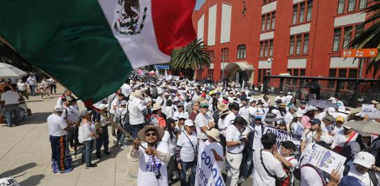 Los trabajadores del Poder Judicial federal buscan frenar la extinción de 13 de 14 fideicomisos judiciales que representan aproximadamente 15,000 millones de pesos, bajo el argumento de que se afectarán sus ingresos y derechos laborales. Foto: Eric Lugo.