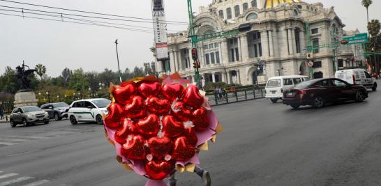 14 de febrero de 2024, Día del Amor y la Amistad, en la Ciudad de México. Foto EE: Eric Lugo