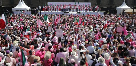 90,000 almas se reunieron para "defender la democracia" de México, del Gobierno del presidente AMLO. Foto EE: Eric Lugo