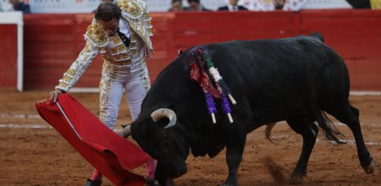 Antonio Ferrera en la Monumental Plaza de Toros México. Foto EE: Eric Lugo