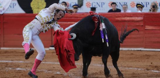 Antonio Ferrera en la Monumental Plaza de Toros México. Foto EE: Eric Lugo