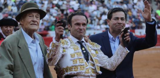 Antonio Ferrera en la Monumental Plaza de Toros México. Foto EE: Eric Lugo