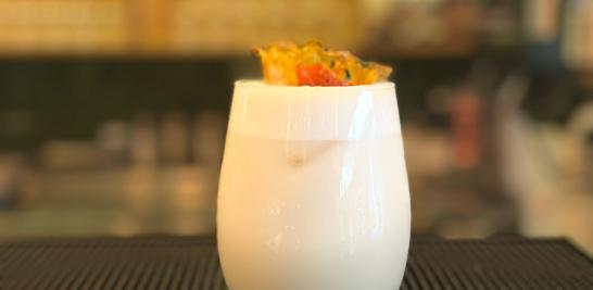 Sonyeon, un mocktail de yogurt, crema de coco, fresa y piña.