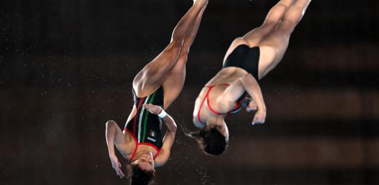 Las clavadistas Alejandra Orozco y Gabriela Agúndez compitieron intensamente por un lugar en el podio contra los equipos de Corea del Norte, Canadá y Reino Unido. Foto: Reuters