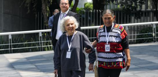 Elena Poniatowska y Jesusa Rodríguez. Foto EE: Eric Lugo