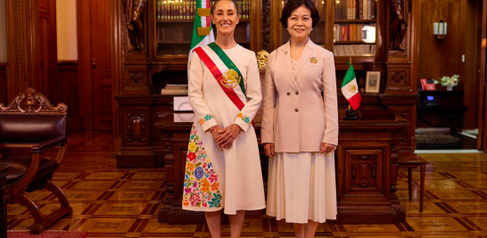 Claudia Sheinbaum compartió fotografías con algunos de los invitados internacionales que acudieron a su toma de posesión como Presidenta de México.