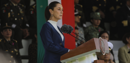 Salutación a Claudia Sheinbaum de parte de las Fuerzas Armadas y de la Guardia Nacional.