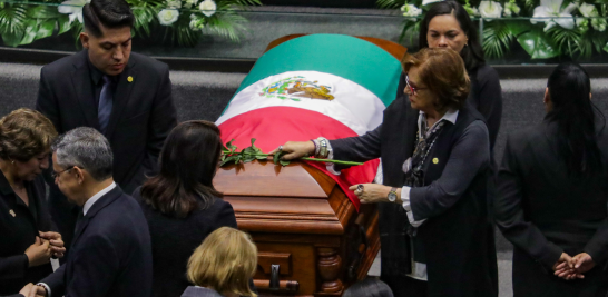 Homenaje luctuoso de Ifigenia Martínez en la Cámara de Diputados.