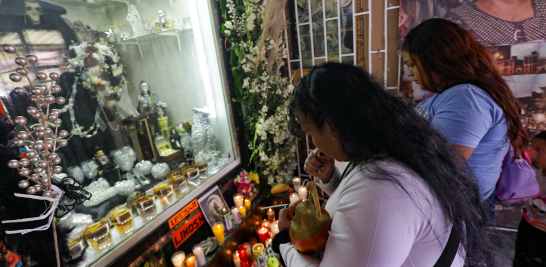 Altar a la Santa Muerte en el Barrio de Tepito.