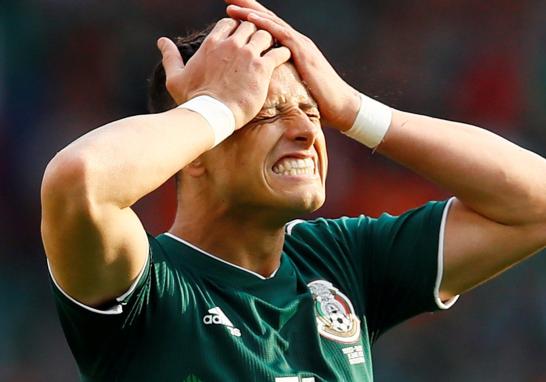 La selección de México clasificó a los octavos de final de la Copa Mundial Rusia de manera dramática gracias a que Corea del Sur venció 2-0 a Alemania, por lo que la derrota de hoy por 3-0 ante Suecia terminó con un sabor agridulce.