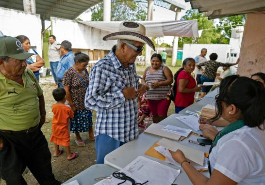 El organismo internacional mostró preocupación por la baja participación y representación de las mujeres indígenas en el proceso, a pesar de los esfuerzos realizados en algunos lugares para asegurar su inclusión. Foto: AFP