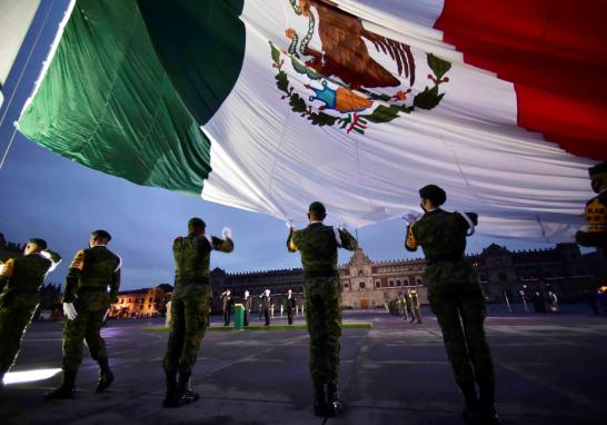 Fotos: Gobierno de México y Reuters.