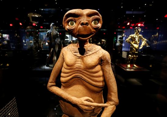 E.T., uno de los extraterrestres más famosos del cine. Foto: Reuters.