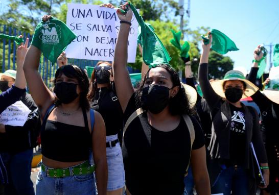 Movilizaciones por el Día de Acción Global por el Aborto Legal. San Salvador, El Salvador. Foto: Reuters