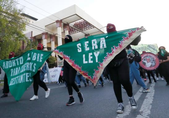 Movilizaciones por el Día de Acción Global por el Aborto Legal. Valparaíso, Chile. Foto: Reuters