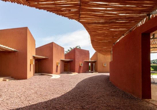 Centro de Salud y Bienestar Social, en Laongo, Burkina Faso (2014).