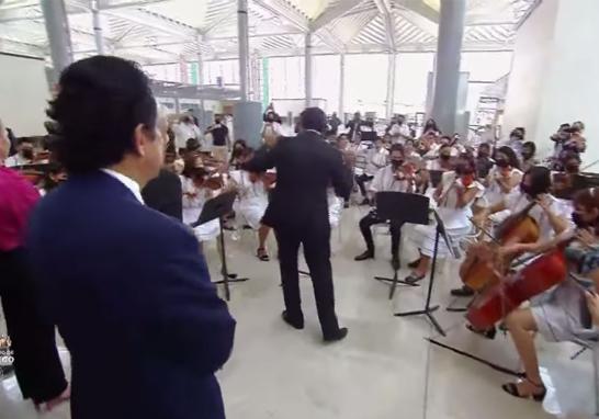 La ceremonia de inauguración del AIFA fue amenizada por diversas agrupaciones musicales. Foto EE: Especial.