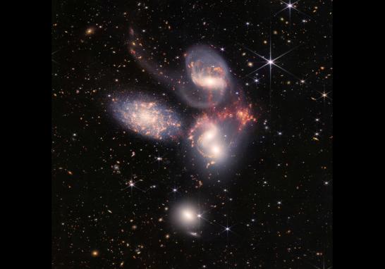 Cinco galaxias capturadas por el telescopio James Webb. Foto: NASA