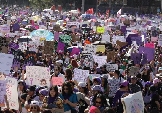 Marcha del 8M en la Ciudad de México. Foto EE: Eric Lugo