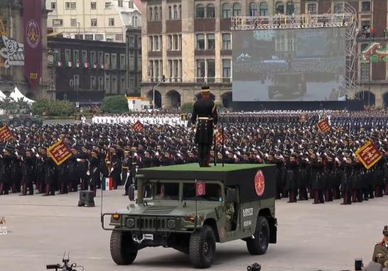 Desfile Cívico Militar para conmemorar el Aniversario de la Independencia de México.