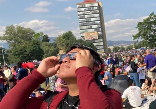 Eclipse Anular de Sol en las Islas de la UNAM. Foto EE: Gilberto Marquina.