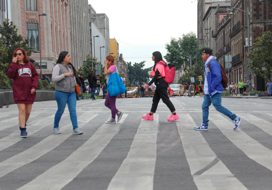 En el área peatonal, de 12,366 metros cuadrados, se reemplazará el asfalto actual por un acabado pétreo, vegetación, jardineras, luminarias y mobiliario urbano. Foto EE: Hugo Salzar