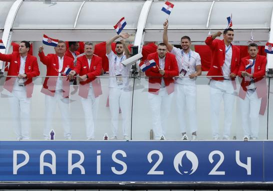 La delegación de Croacia durante el desfile de inauguración. Foto: Reuters