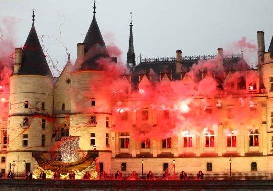 La banda francesa Gojira hizo también una aparición durante la ceremonia inaugural. Foto: Reuters