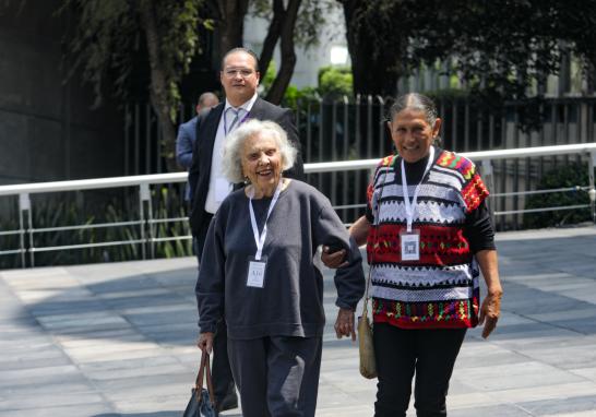 Elena Poniatowska y Jesusa Rodríguez. Foto EE: Eric Lugo