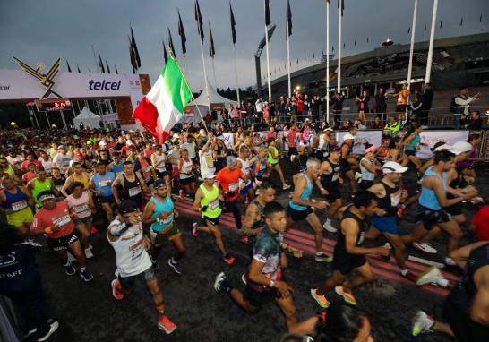 Maratón CDMX 2024. Foto EE: Eric Lugo