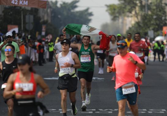 Maratón CDMX 2024. Foto EE: Eric Lugo