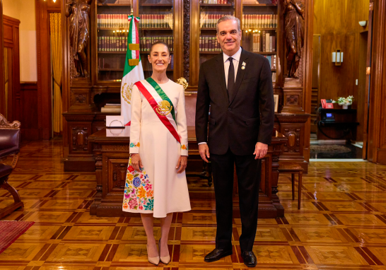 Claudia Sheinbaum compartió fotografías con algunos de los invitados internacionales que acudieron a su toma de posesión como Presidenta de México.