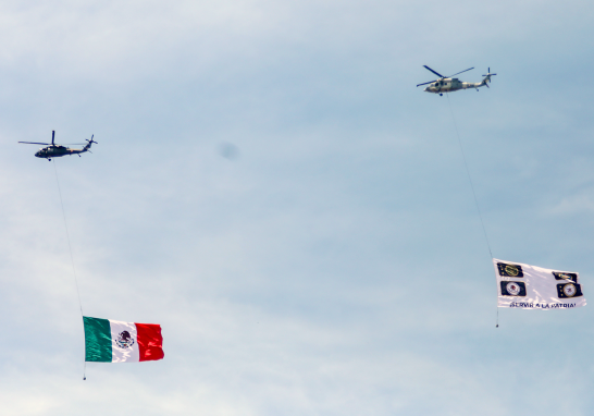 Salutación a Claudia Sheinbaum de parte de las Fuerzas Armadas y de la Guardia Nacional.