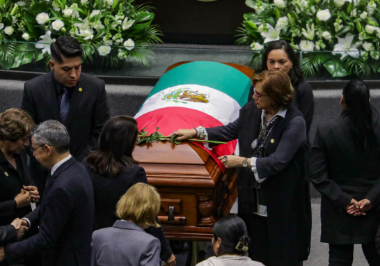 Homenaje luctuoso de Ifigenia Martínez en la Cámara de Diputados.