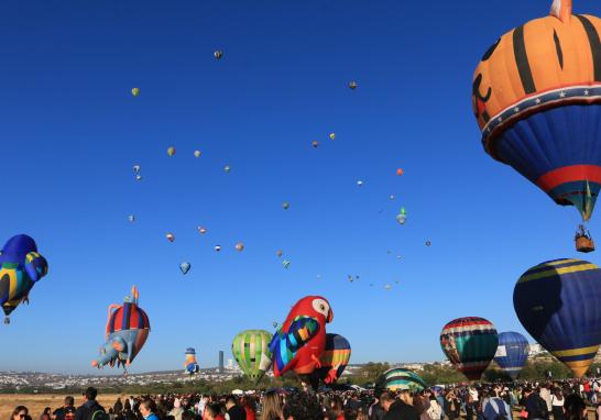 Inauguración de la Feria Internacional del Globo de León 2024