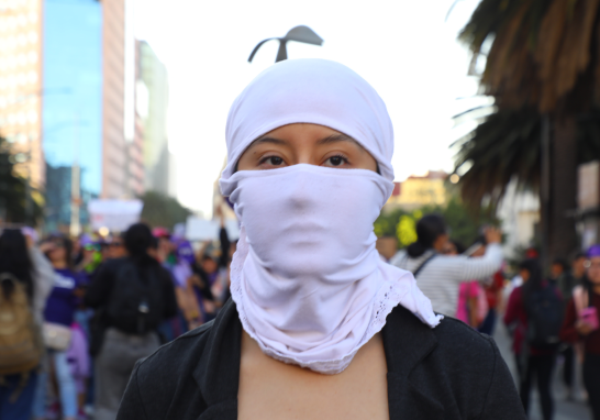 Contingentes, activistas y ciudadanas salen a las calles este 25 de noviembre con motivo del Día Internacional de la Eliminación de la Violencia en Contra de la Mujer.