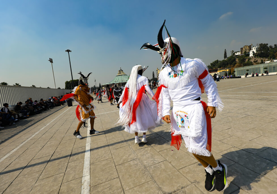 Millones de fieles visitaron la Basílica de Guadalupe, para cantar las mañanitas a la virgen.