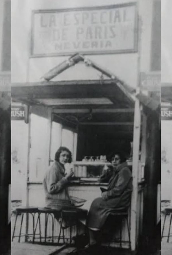 De peón a creador de una de las heladerías más antiguas de la Ciudad de México. Domingo Lozada Torres llegó desde San Miguel Atlautla, estado de México.