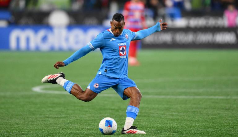 Cruz Azul.