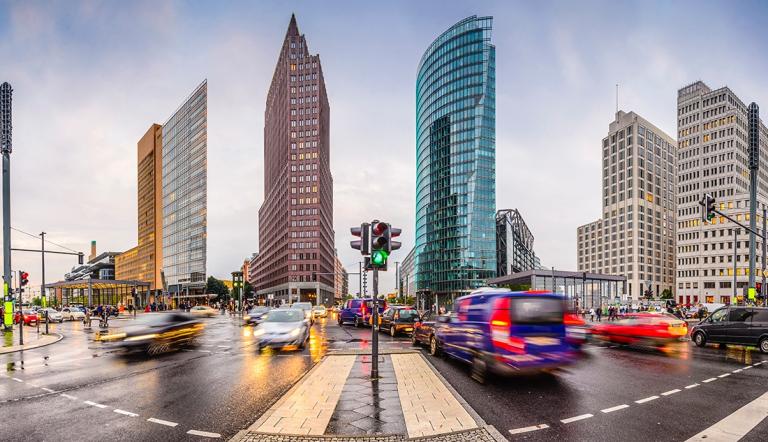 Berlín, Alemania en el distrito financiero Potsdamer Platz.