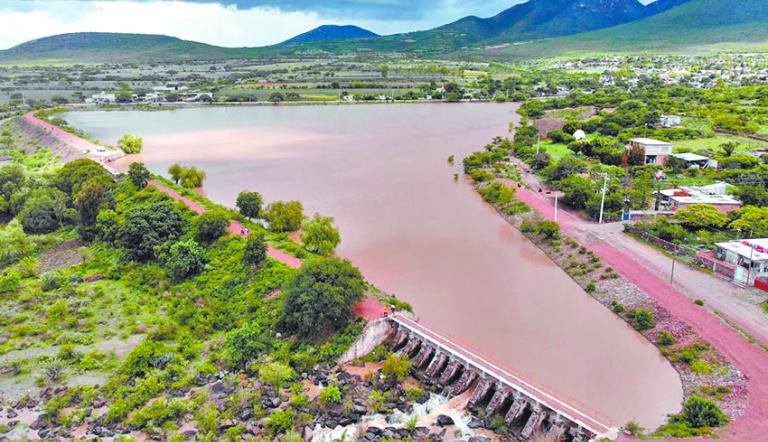 La presa La Venta tiene el nivel más bajo de almacenamiento de las siete principales presas del estado, mientras Jalpan de Serra ostenta el mayor porcentaje. Foto: Especial